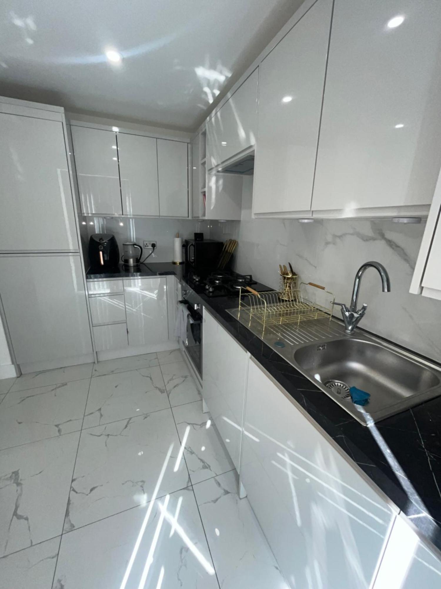 Luxury 1 Bedroom Apartment Bromley Елтем Екстер'єр фото